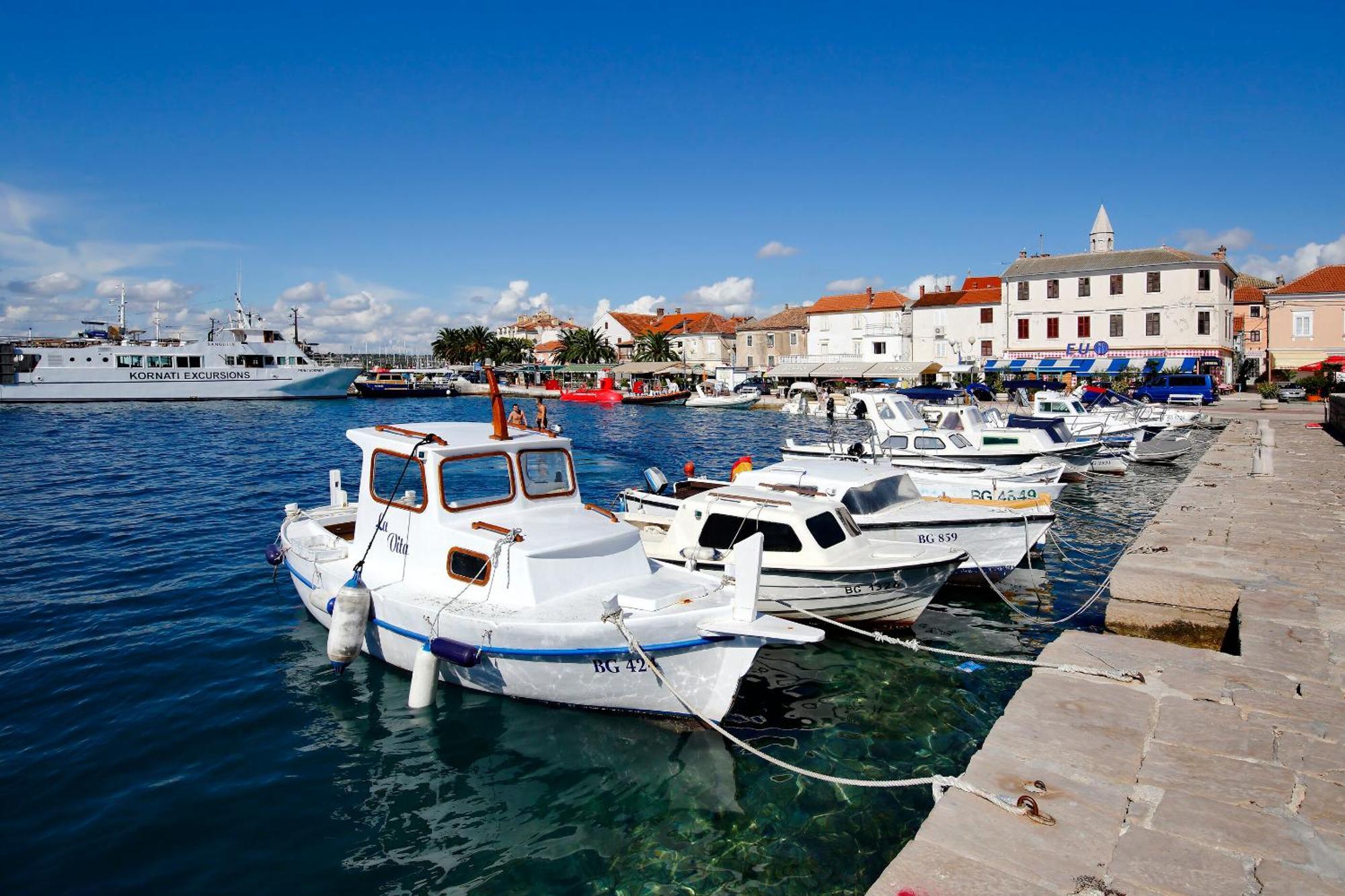 Apartment Adria Biograd Na Moru Buitenkant foto